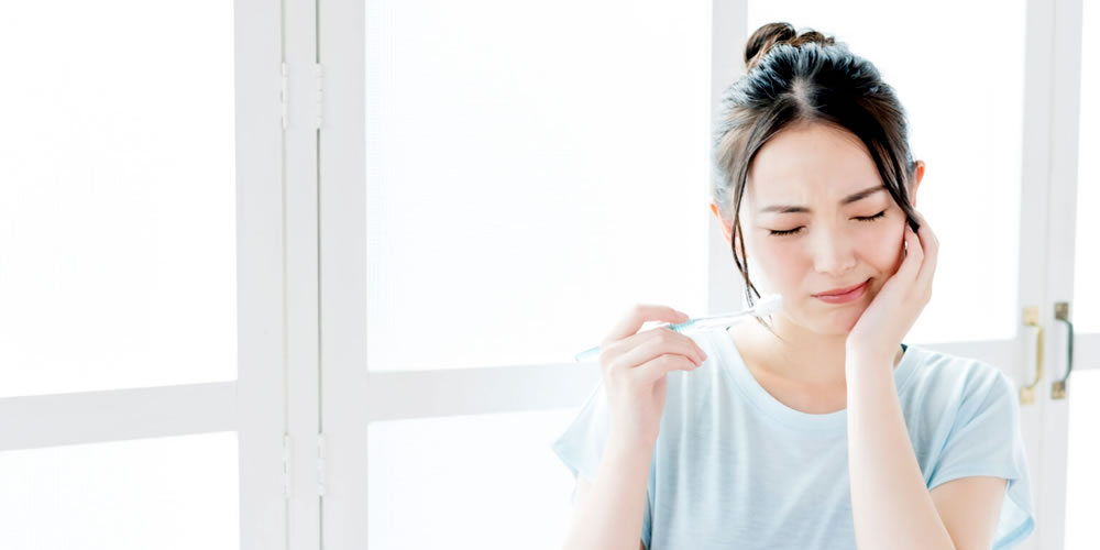 甘いものを控えているのに虫歯になる理由について